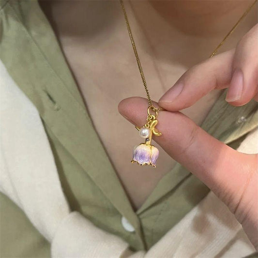 Elegant Pink Tulip Pearl Necklace
